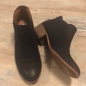 Black B.P. Booties size 8